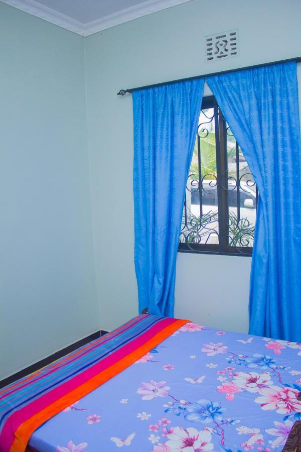 Bed and Breakfast New Dream House Arusha Esterno foto