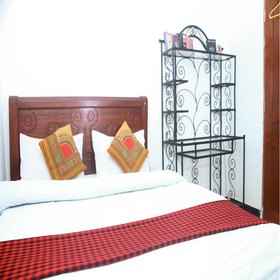 Bed and Breakfast New Dream House Arusha Esterno foto
