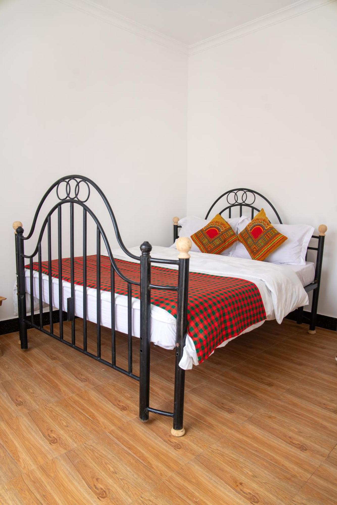 Bed and Breakfast New Dream House Arusha Esterno foto