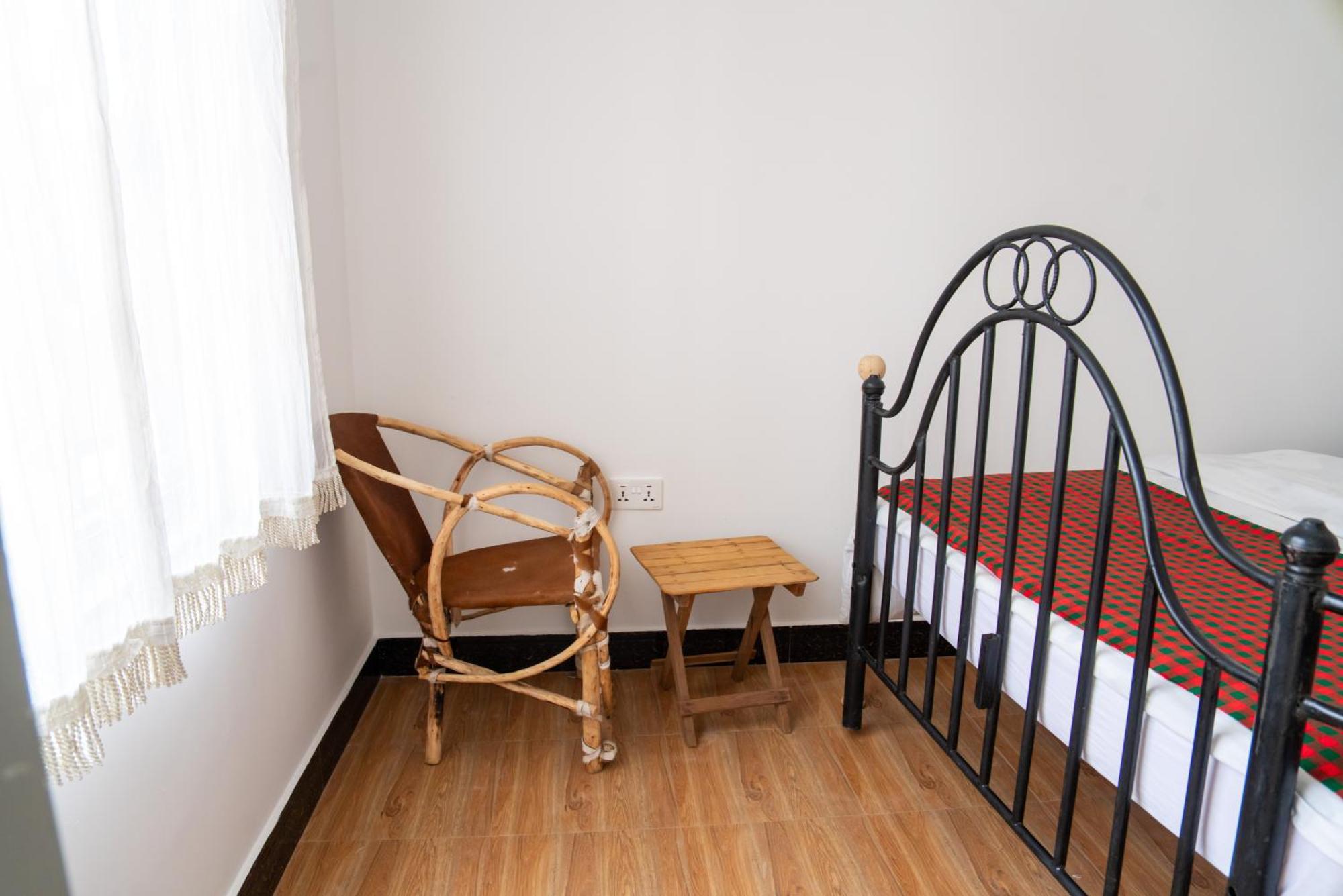 Bed and Breakfast New Dream House Arusha Esterno foto